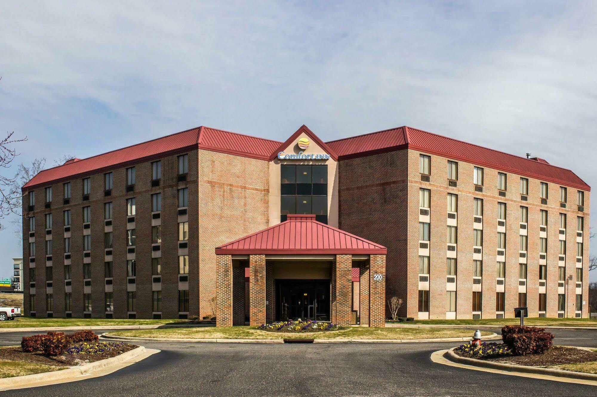 Comfort Inn Near Rocky Mount Sports Complex Exterior photo